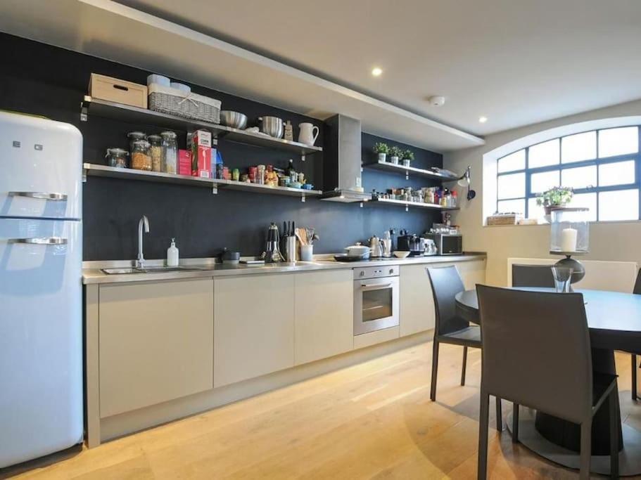 Manhattan Style Apartment In Fulham Λονδίνο Εξωτερικό φωτογραφία